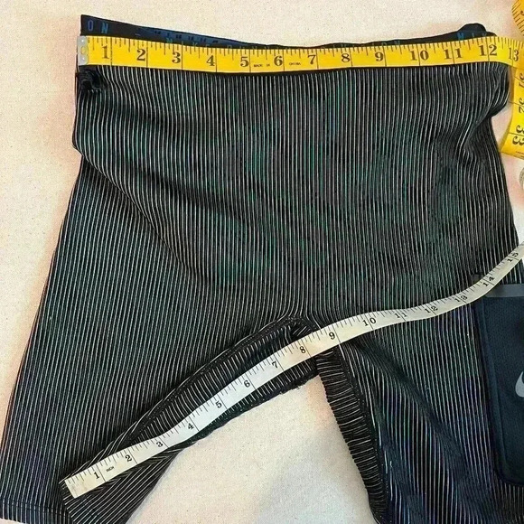 Nike | Run Division 3-In-1 Running Shorts - Claystone / Sz S [CU5556‌-‌652] - Picture 13 of 15